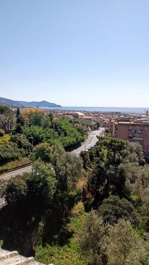 דירות קיאברי Terrazza Sul Mare In Via Devoto מראה חיצוני תמונה