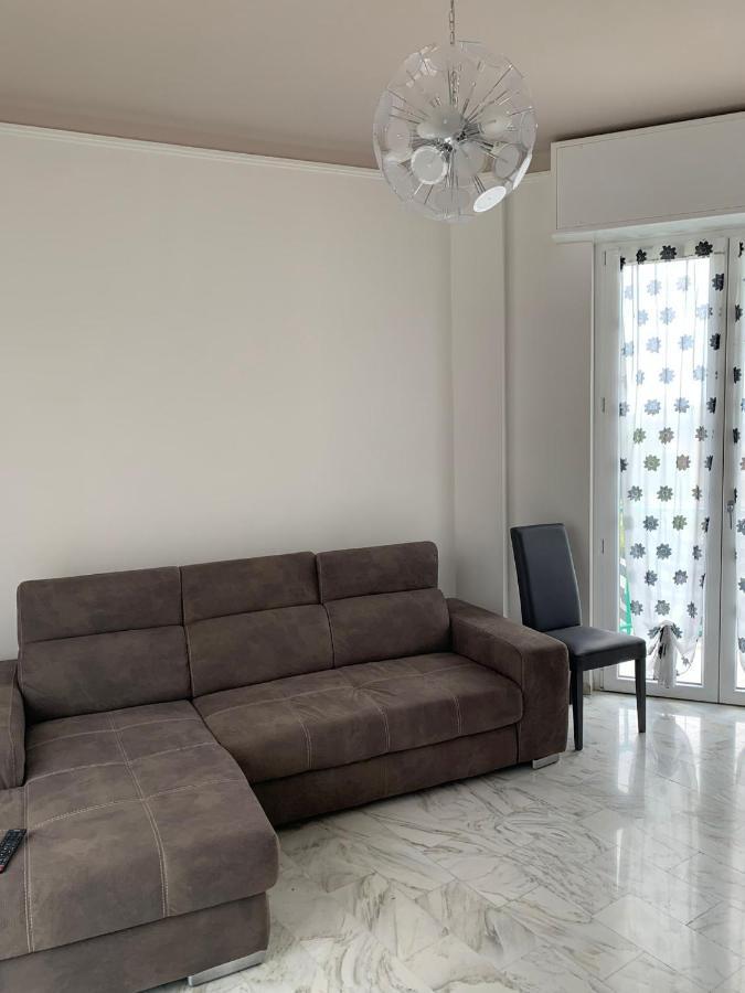 דירות קיאברי Terrazza Sul Mare In Via Devoto מראה חיצוני תמונה
