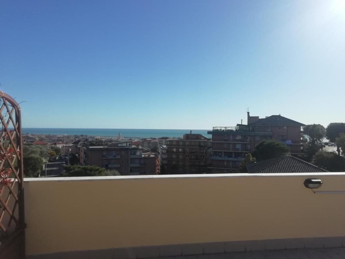 דירות קיאברי Terrazza Sul Mare In Via Devoto מראה חיצוני תמונה